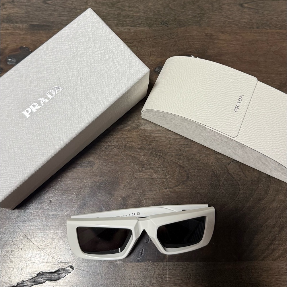 Unisex Prada Runway Sunglasses - Picture 2 of 11